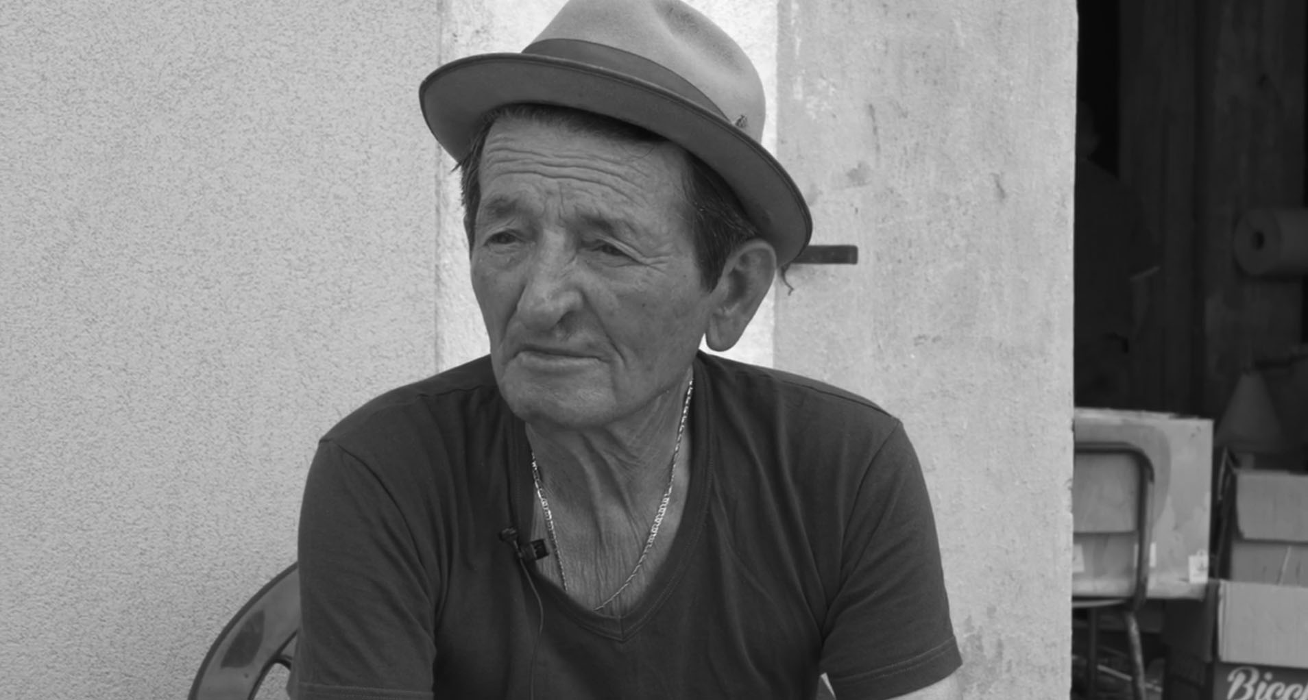 Michele Moschella_agricoltore e artigiano della paglia_Villanova del Battista